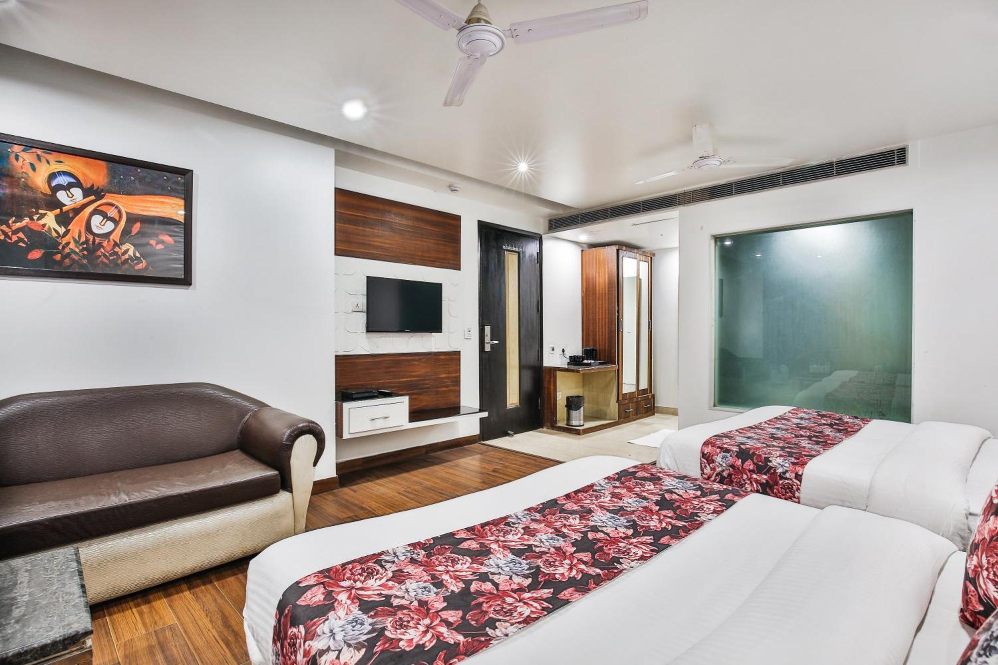 Hotel Uppal International, Near New Delhi Railway Station מראה חיצוני תמונה